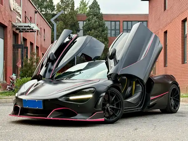 McLaren 720S 2019