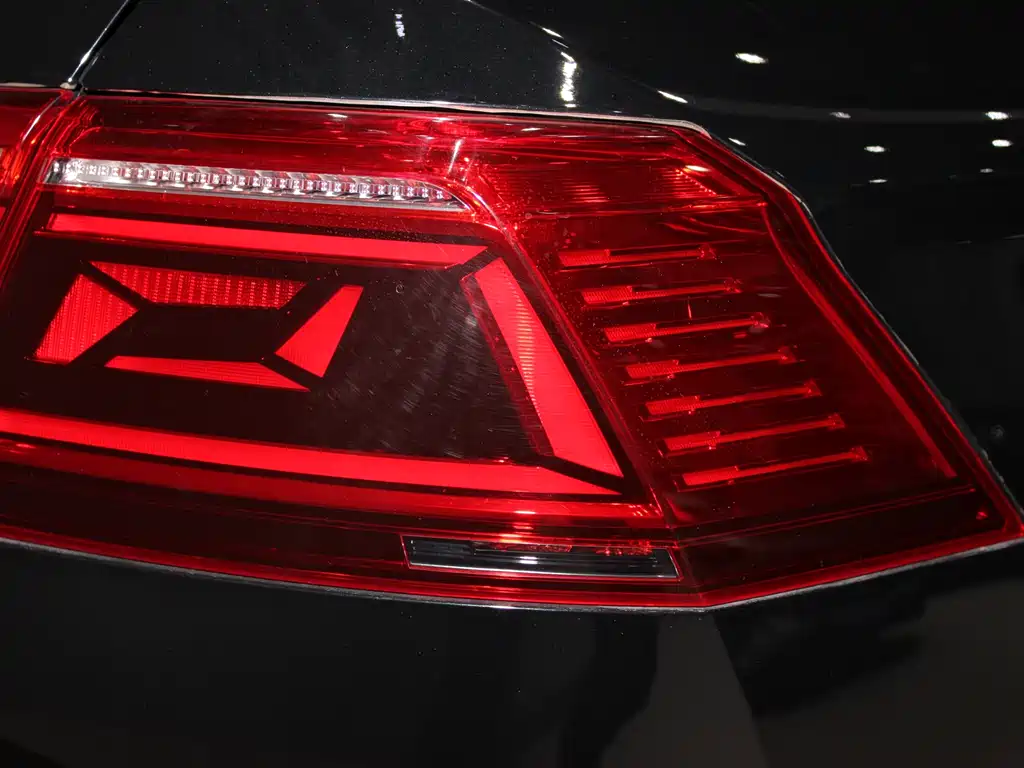 Volkswagen Magotan 2020