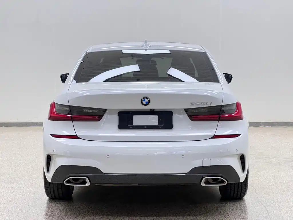 BMW 3 Series 2022