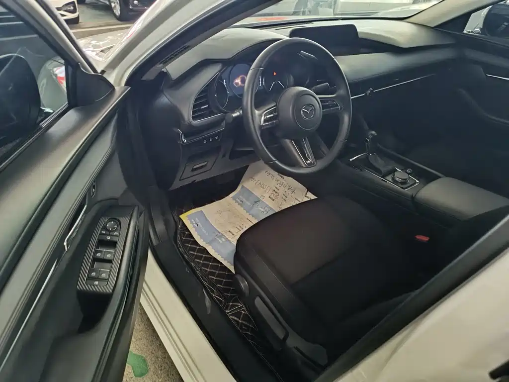 Mazda 3 Axela 2019