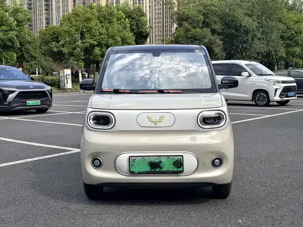 Wuling Hongguang MINIEV 2025