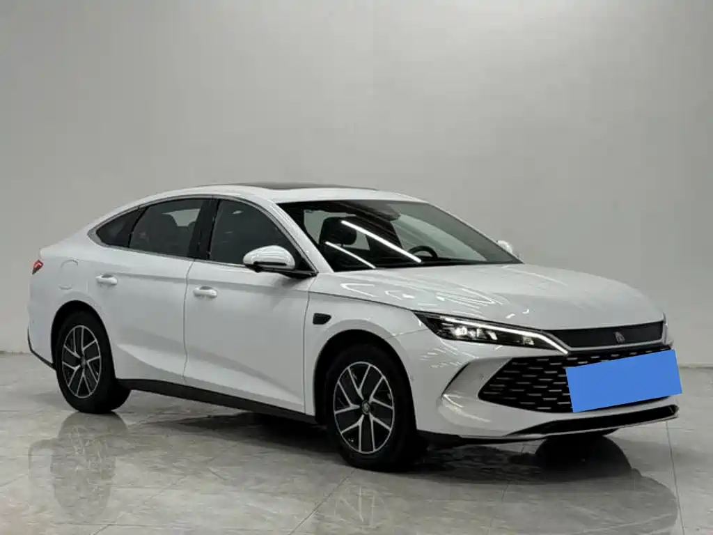 BYD Qin L 2025 — фото 8