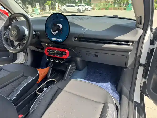 MINI Cooper 2024