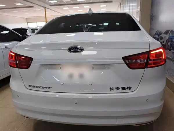 Ford Escort 2017