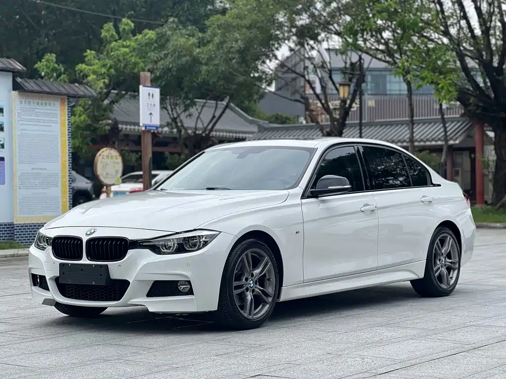 BMW 3 Series 2018