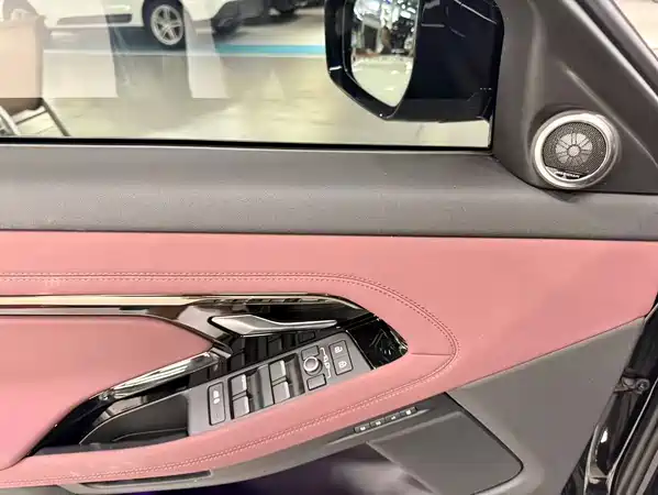 Land Rover Range Rover Evoque 2026