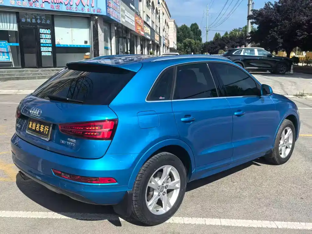 Audi Q3 2019 — фото 5