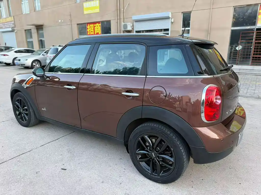 MINI Countryman 2014