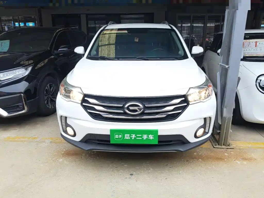 GAC Trumpchi GS4 2018 — фото 3