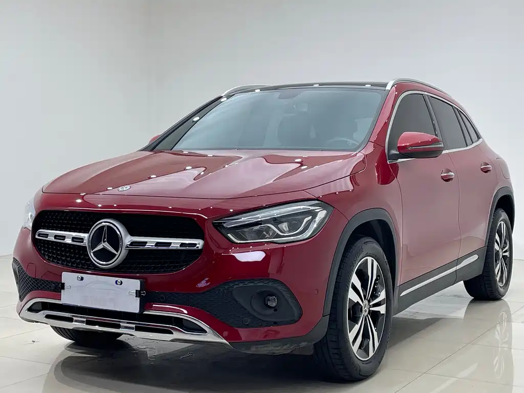 Mercedes-Benz GLA 2022 — фото 1