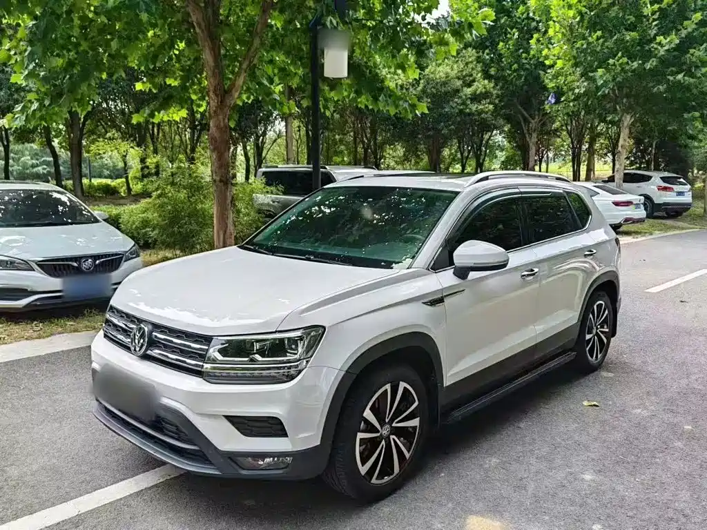 Volkswagen Tharu 2020