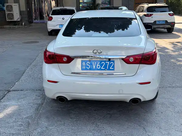 Infiniti Q50L 2016