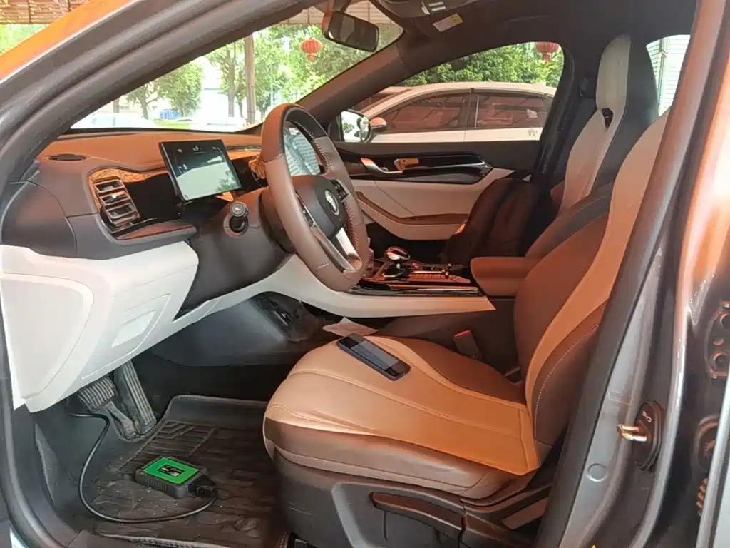 BYD Qin PLUS 2025 — фото 15