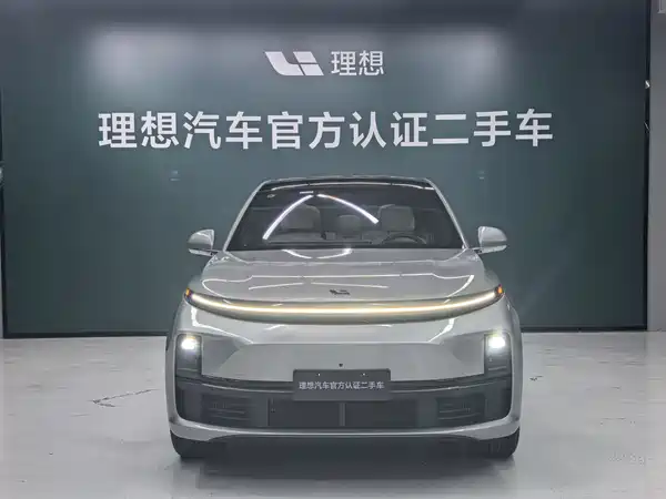 Li Auto L7 2023