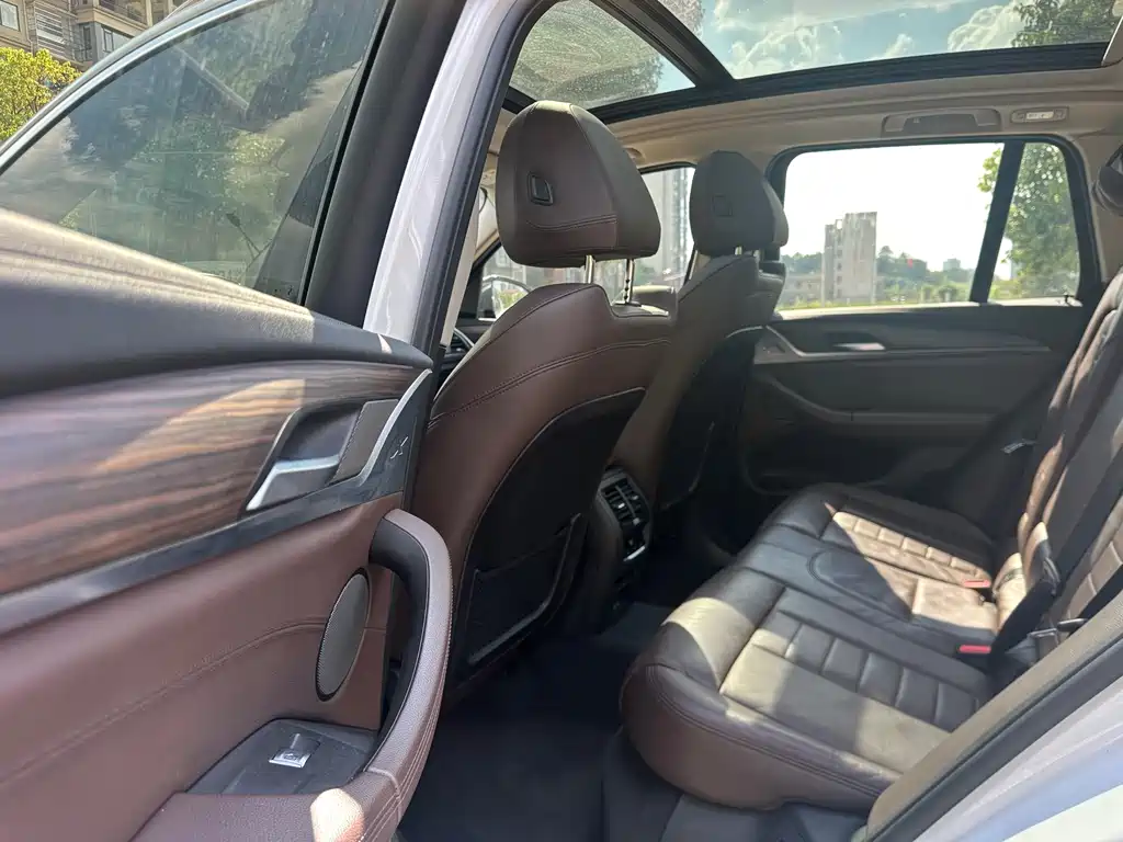 BMW X3 2020 — фото 16