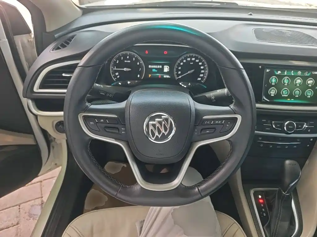 Buick Excelle 2019 — фото 11