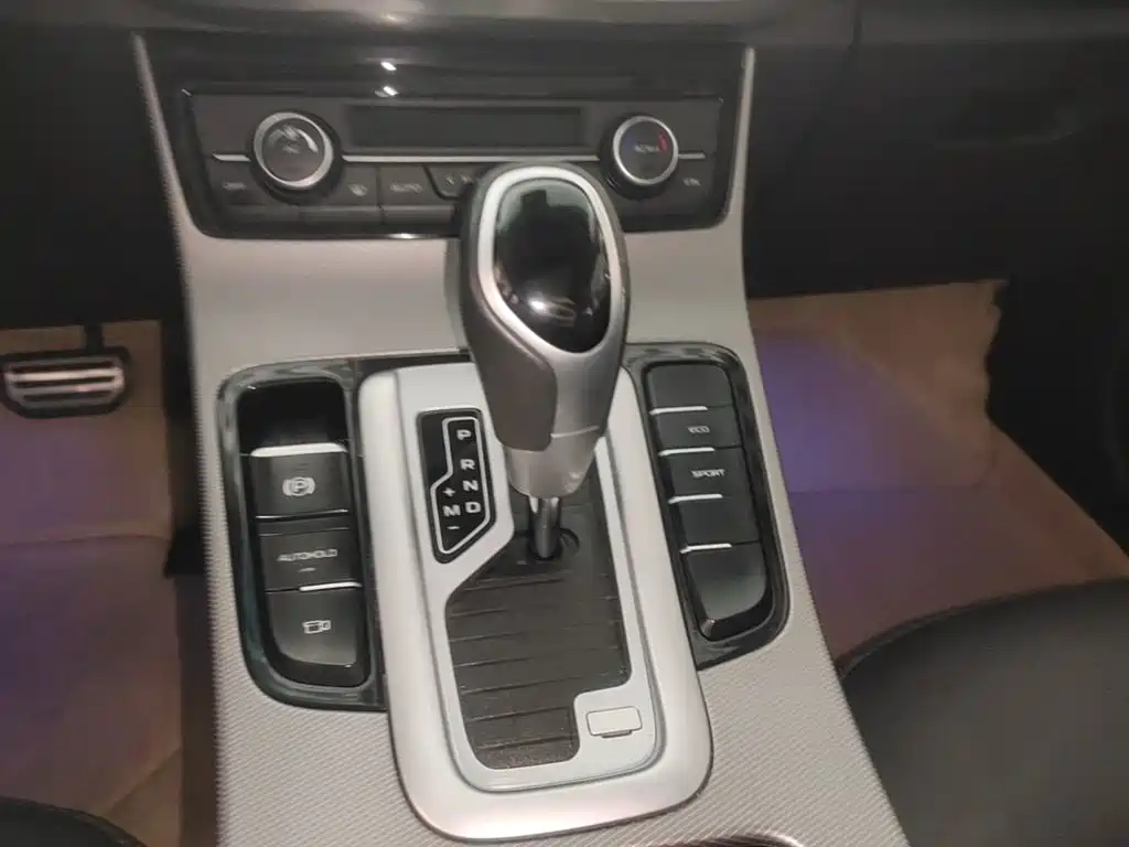 Geely Emgrand GS 2019 — фото 14
