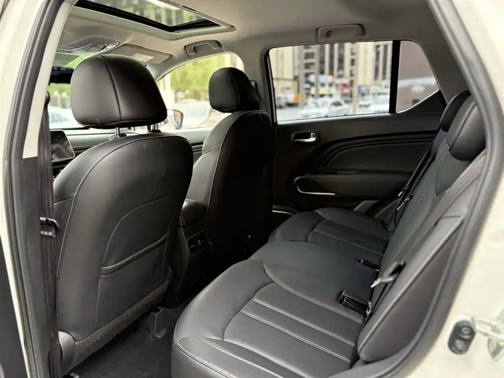 GAC Motor Trumpchi GS3 2022 — фото 10