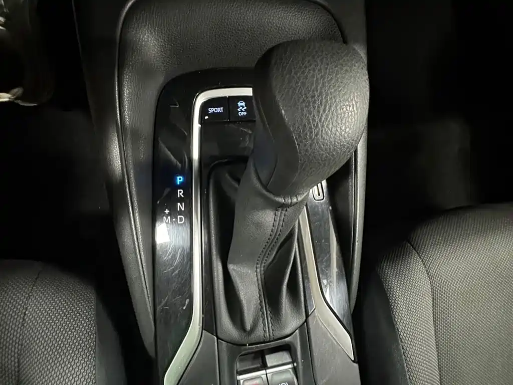 Toyota Corolla 2022 — фото 22