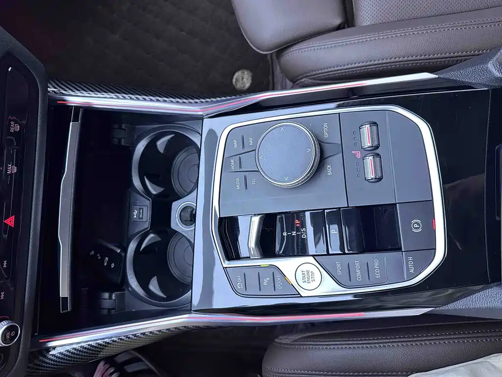 BMW 3 Series 2023 — фото 13