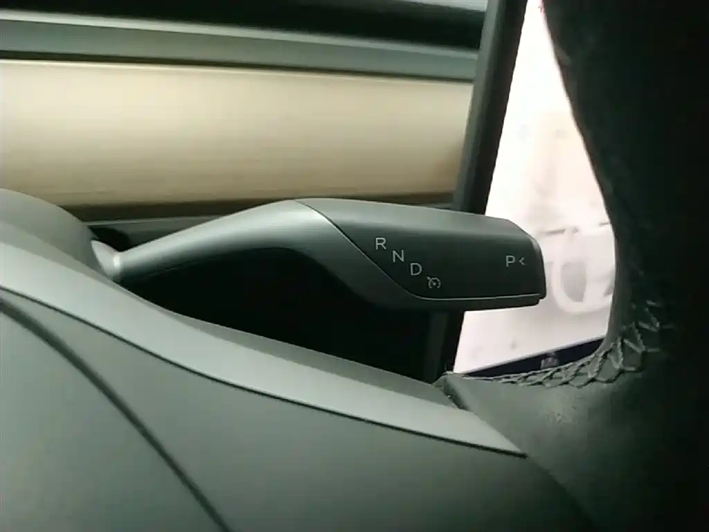 Tesla Model Y 2021 — фото 14