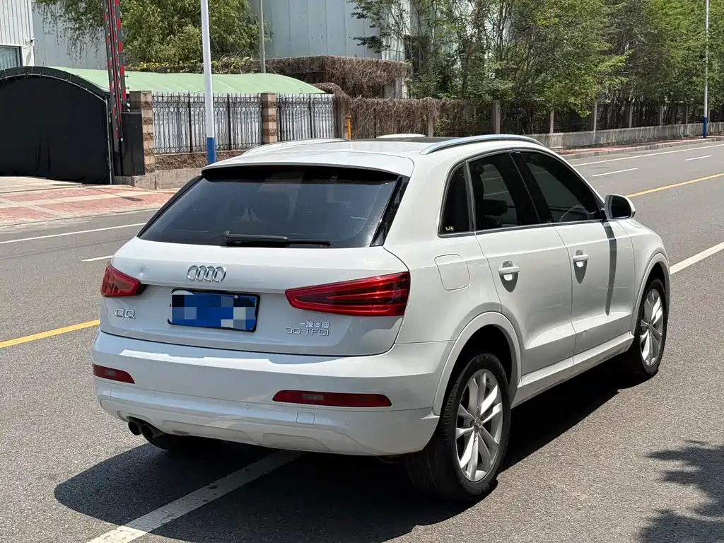 Audi Q3 2016