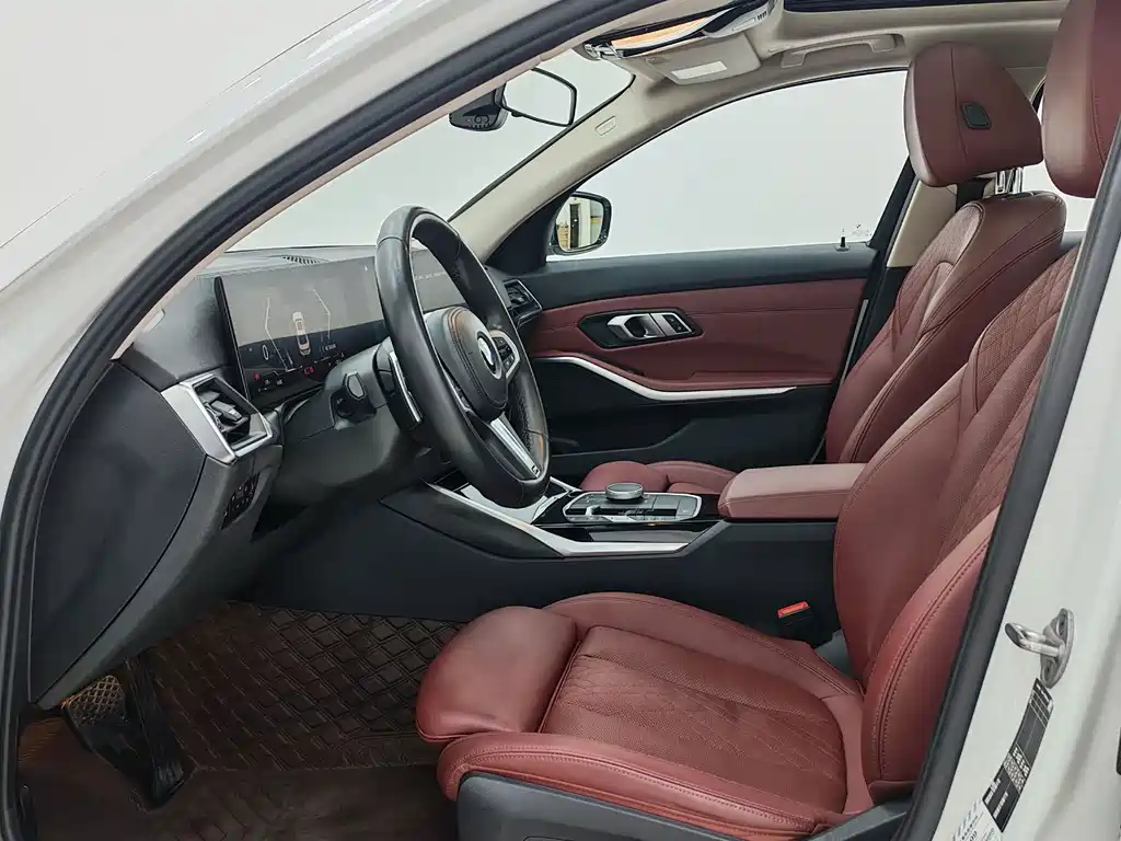 BMW 3 Series 2023