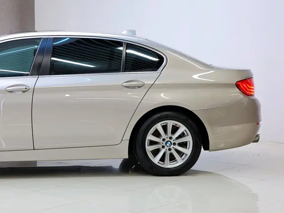 BMW 5 Series 2016