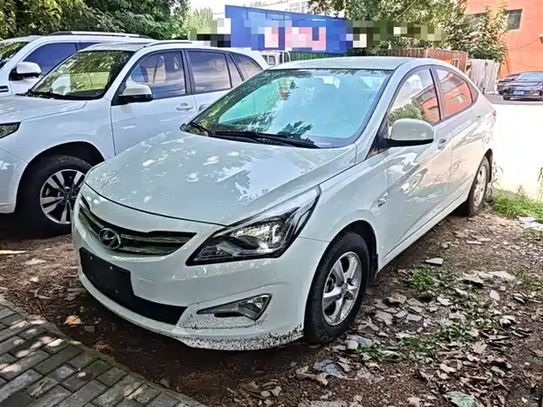 Hyundai Accent 2016