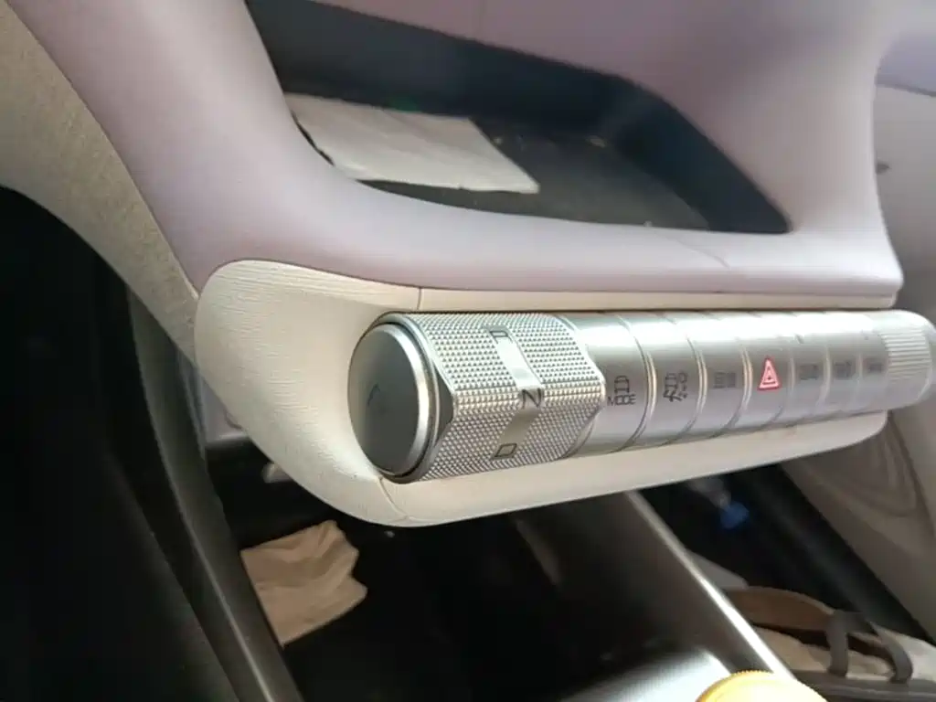 BYD Dolphin 2022 — фото 14