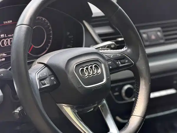 Audi Q5L 2019