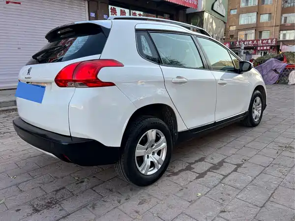 Peugeot 2008 2015