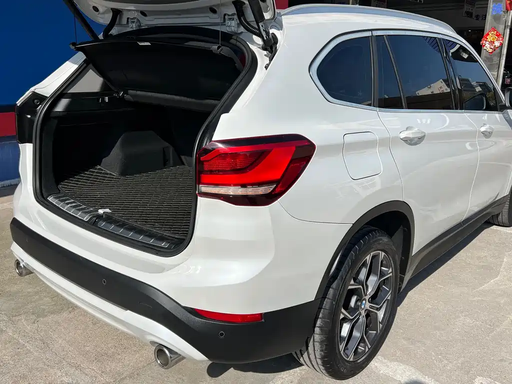 BMW X1 2021 — фото 10
