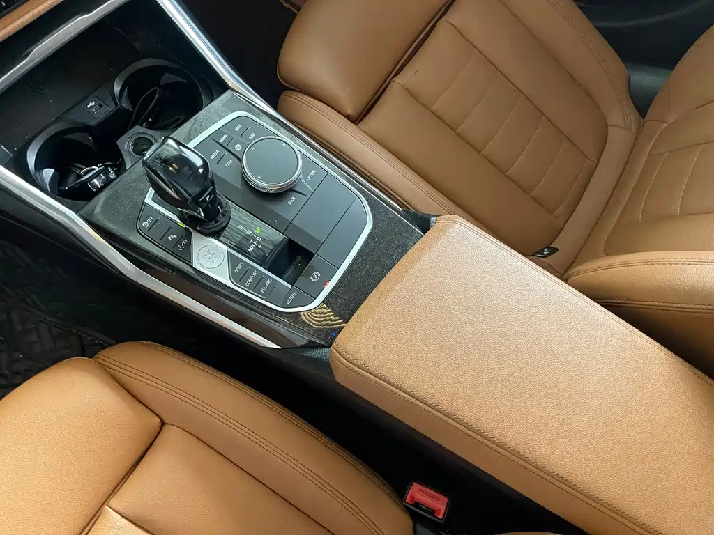 BMW 3 Series 2020 — фото 12