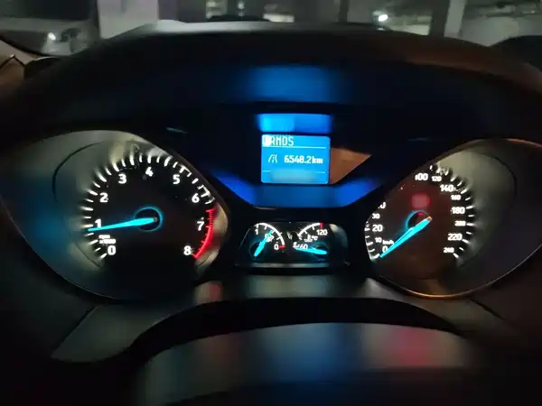 Ford Focus 2015