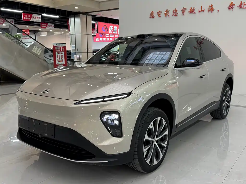 NIO EC7 2025