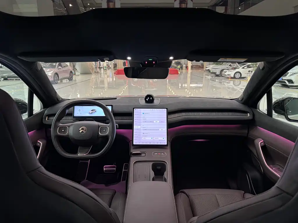 NIO EC7 2025
