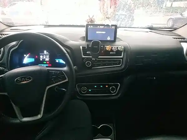 JAC iEV6E 2019