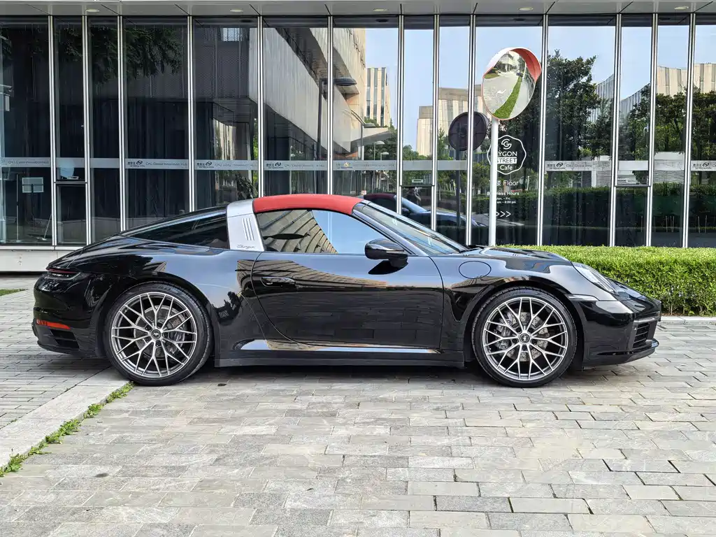 Porsche 911 2022