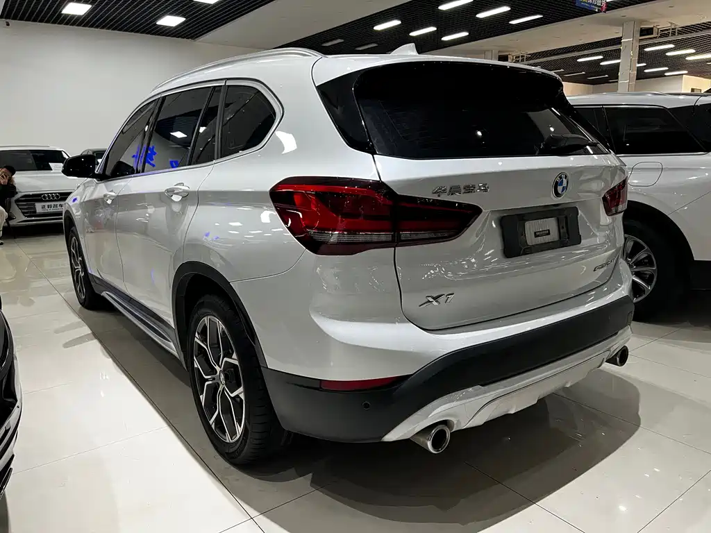 BMW X1 2020 — фото 7