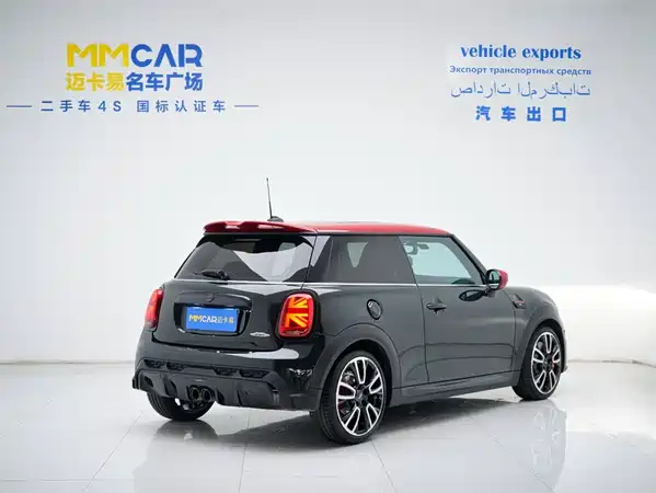 MINI JCW 2022