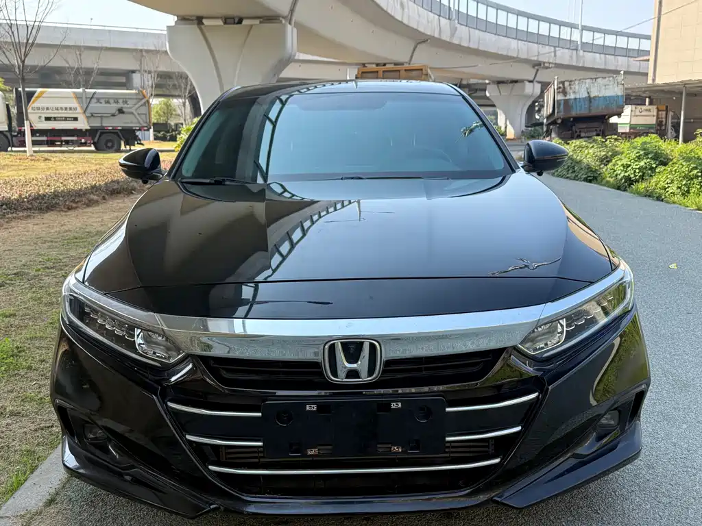Honda Accord 2023 — фото 2