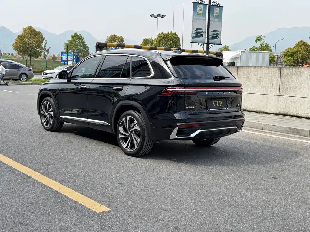 Geely Xingyue L 2025 — фото 4