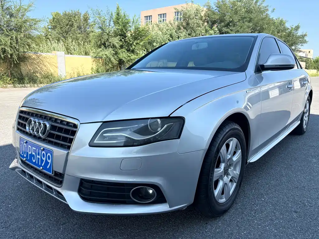 Audi A4L 2010