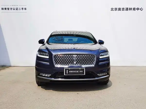 Lincoln Nautilus 2021