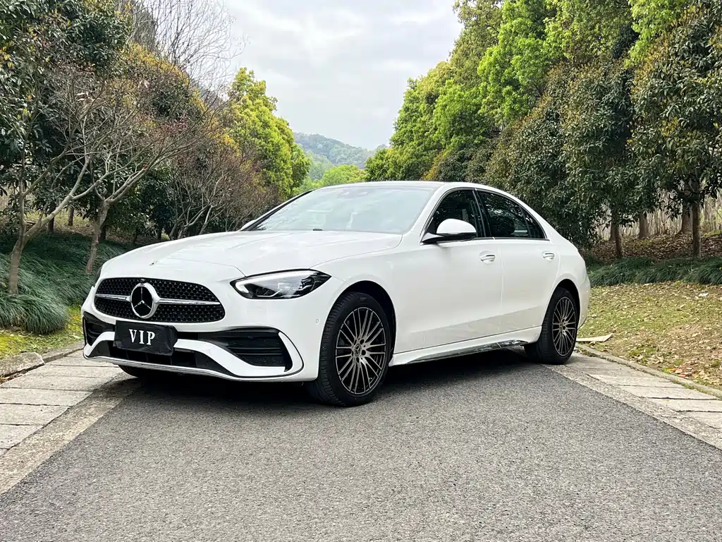 Mercedes-Benz C-Class 2026