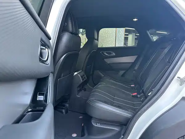 Land Rover Range Rover Velar 2019