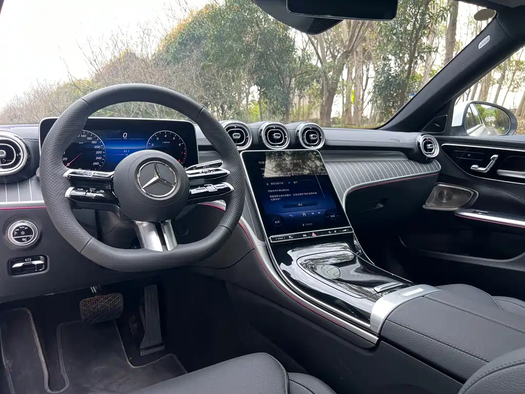 Mercedes-Benz C-Class 2026 — фото 20