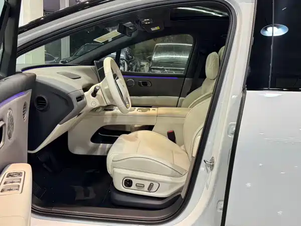 Li Auto i6 2026