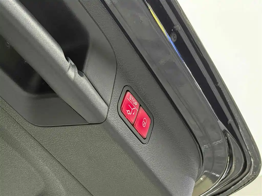 Mercedes-Benz GLS 2021 — фото 24